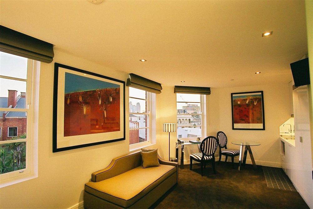 Quest East Melbourne Aparthotel Cameră foto
